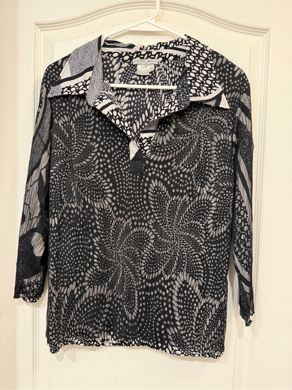 Alberto Makali Black and White Swirl-Print Long Sleeve Shirt